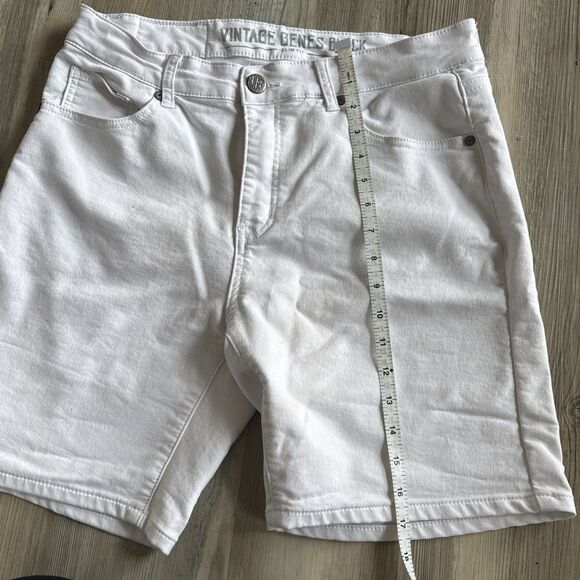 Vintage Genes Black Slim Fit Shorts,  Women’s Size 32 White MSRP $55 - Picture 4 of 10